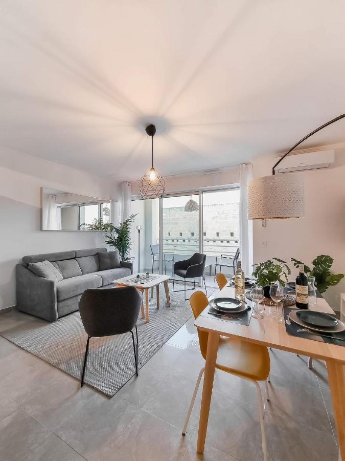Le Soleil Residence La Fontaine Les Sablettes Plage ลาแซน-ซูร์-แมร์ ภายนอก รูปภาพ